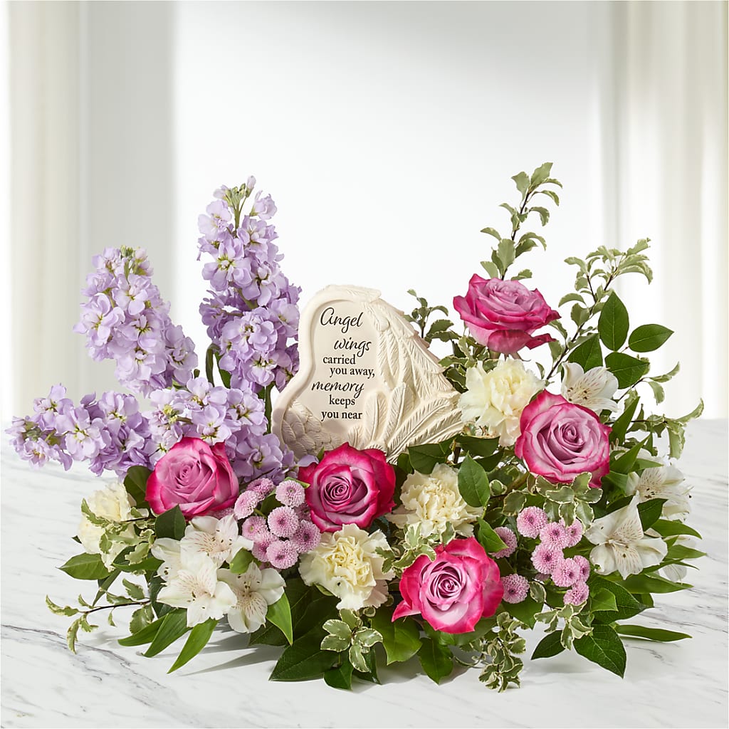 In My Heart Arrangement – EAST MAIN GARDENS FLRST & GREENHSES INC, Niles MI