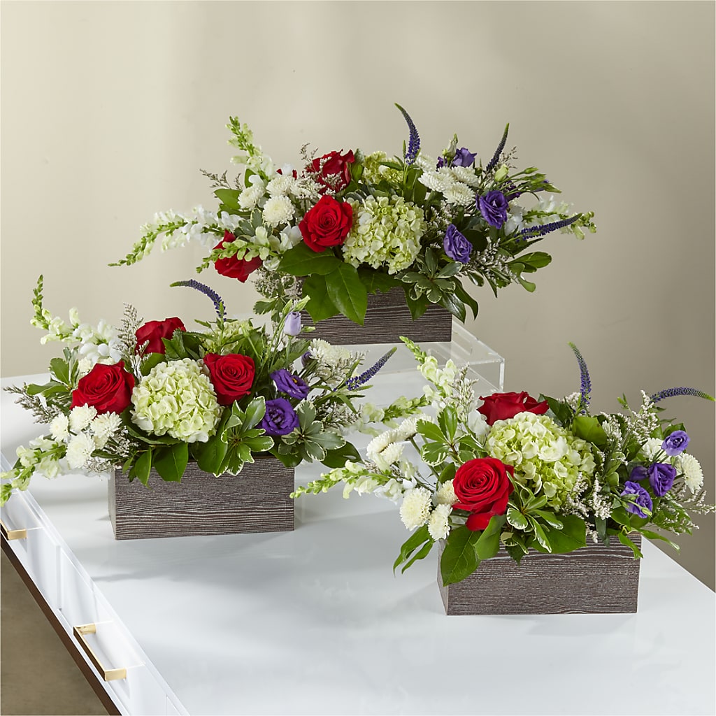 Sweet Magnolia Bouquet – EAST MAIN GARDENS FLRST & GREENHSES INC, Niles MI