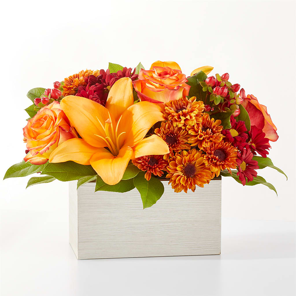 Backyard Bonfire Bouquet – EAST MAIN GARDENS FLRST & GREENHSES INC, Niles MI