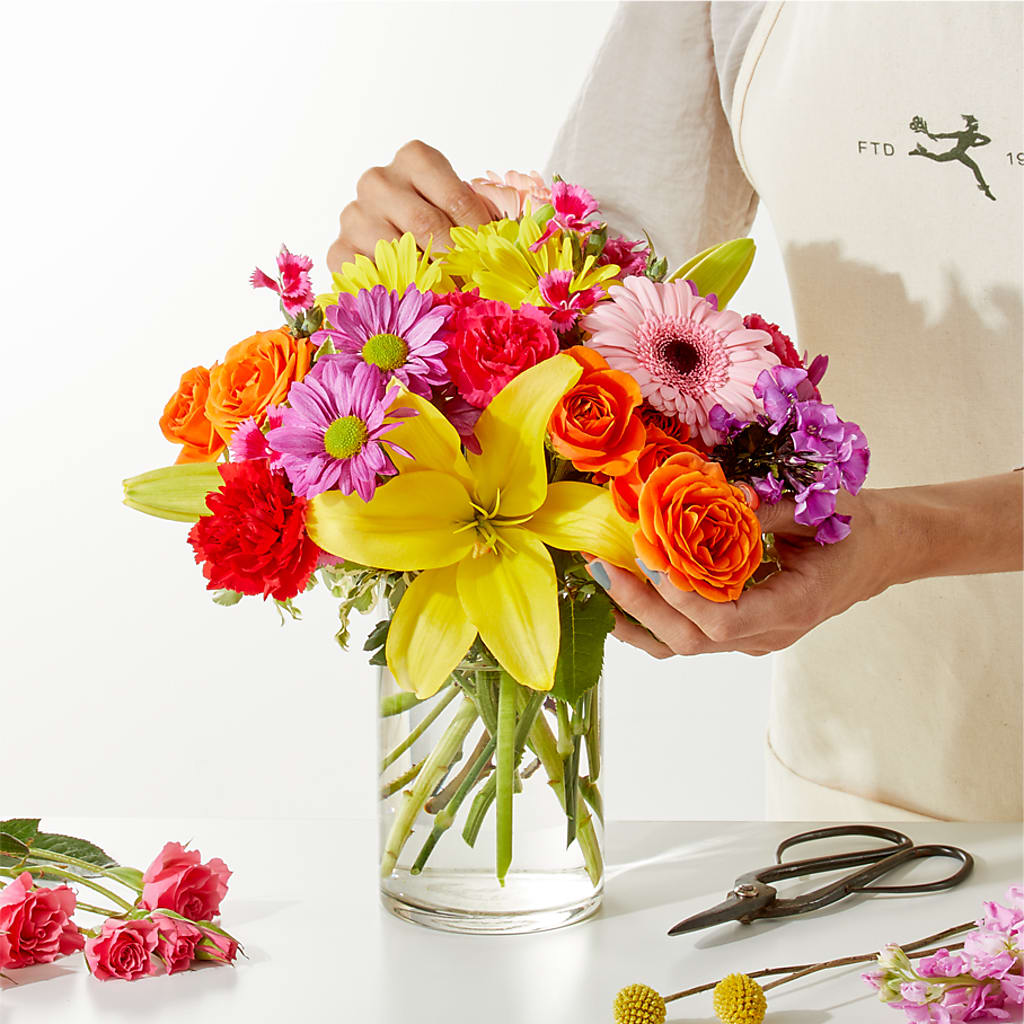 Cue the Confetti - A Florist Original – EAST MAIN GARDENS FLRST & GREENHSES INC, Niles MI