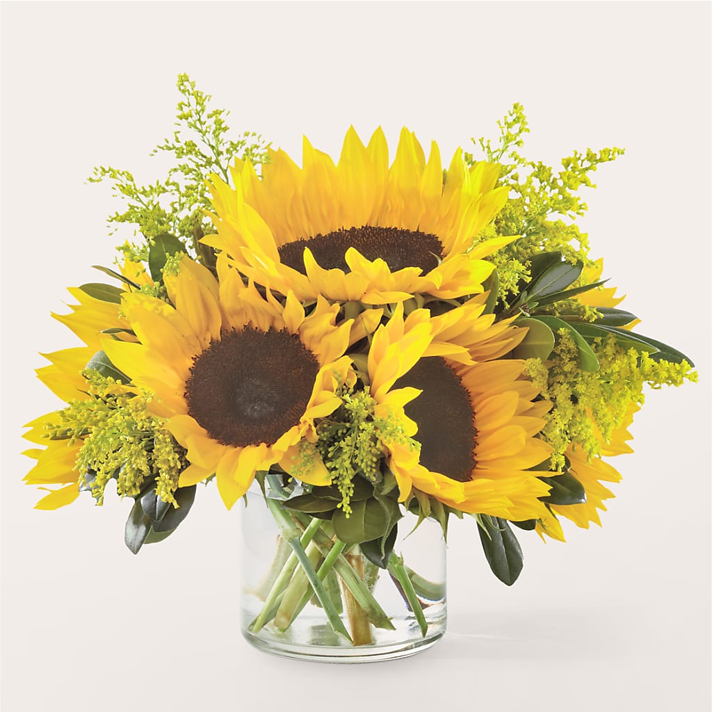 Beaming Sunflower Bouquet – EAST MAIN GARDENS FLRST & GREENHSES INC, Niles MI