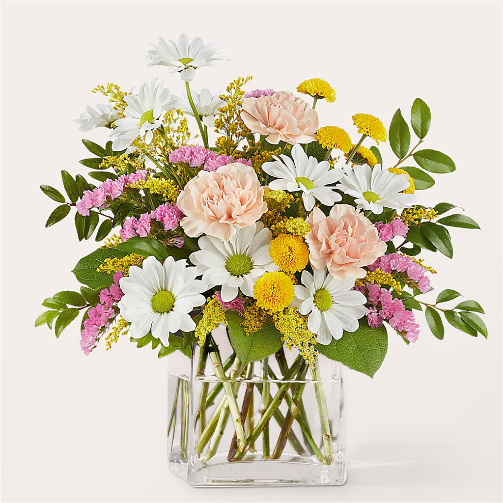 Country Cottage Bouquet – EAST MAIN GARDENS FLRST & GREENHSES INC, Niles MI