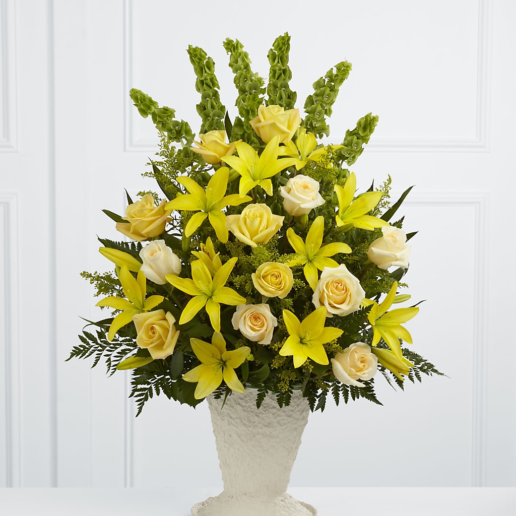 Golden Memories Arrangement – EAST MAIN GARDENS FLRST & GREENHSES INC, Niles MI