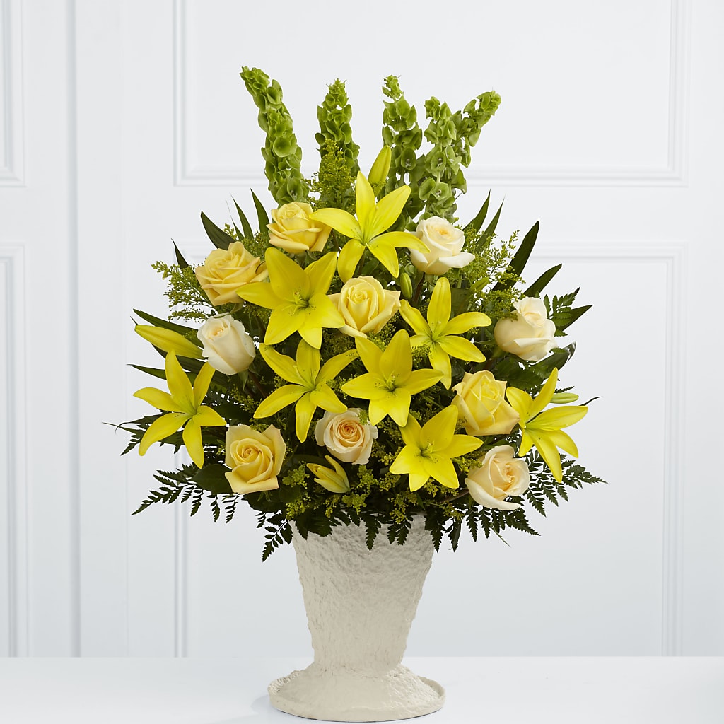 Golden Memories Arrangement – EAST MAIN GARDENS FLRST & GREENHSES INC, Niles MI