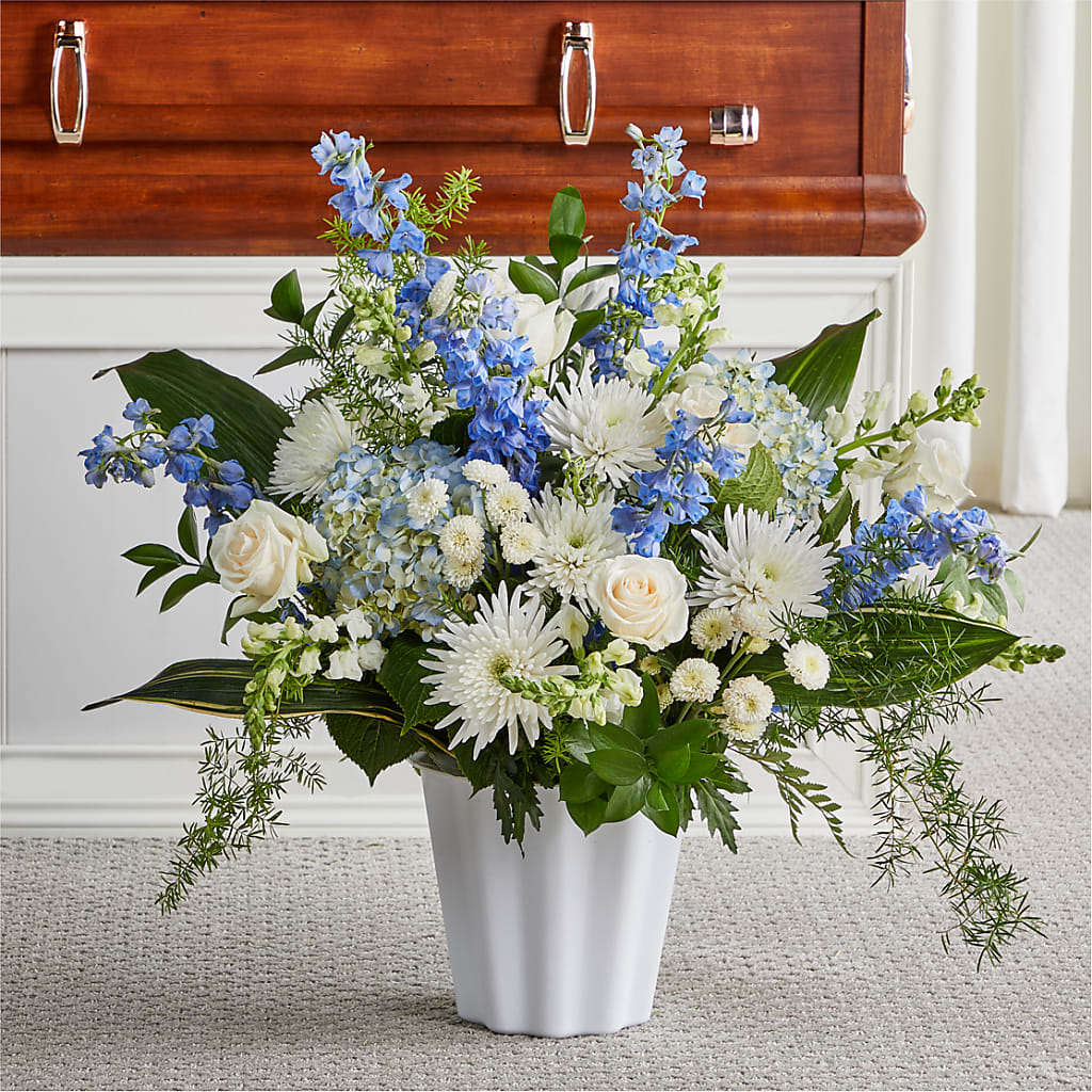 Everlasting Memories Floor Basket – EAST MAIN GARDENS FLRST & GREENHSES INC, Niles MI