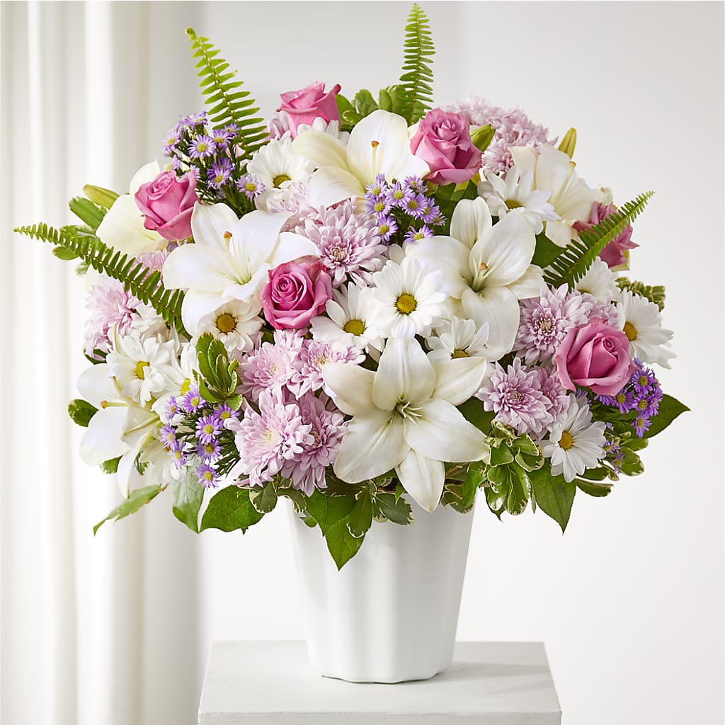 Warmest Thoughts Tabletop Basket – EAST MAIN GARDENS FLRST & GREENHSES INC, Niles MI