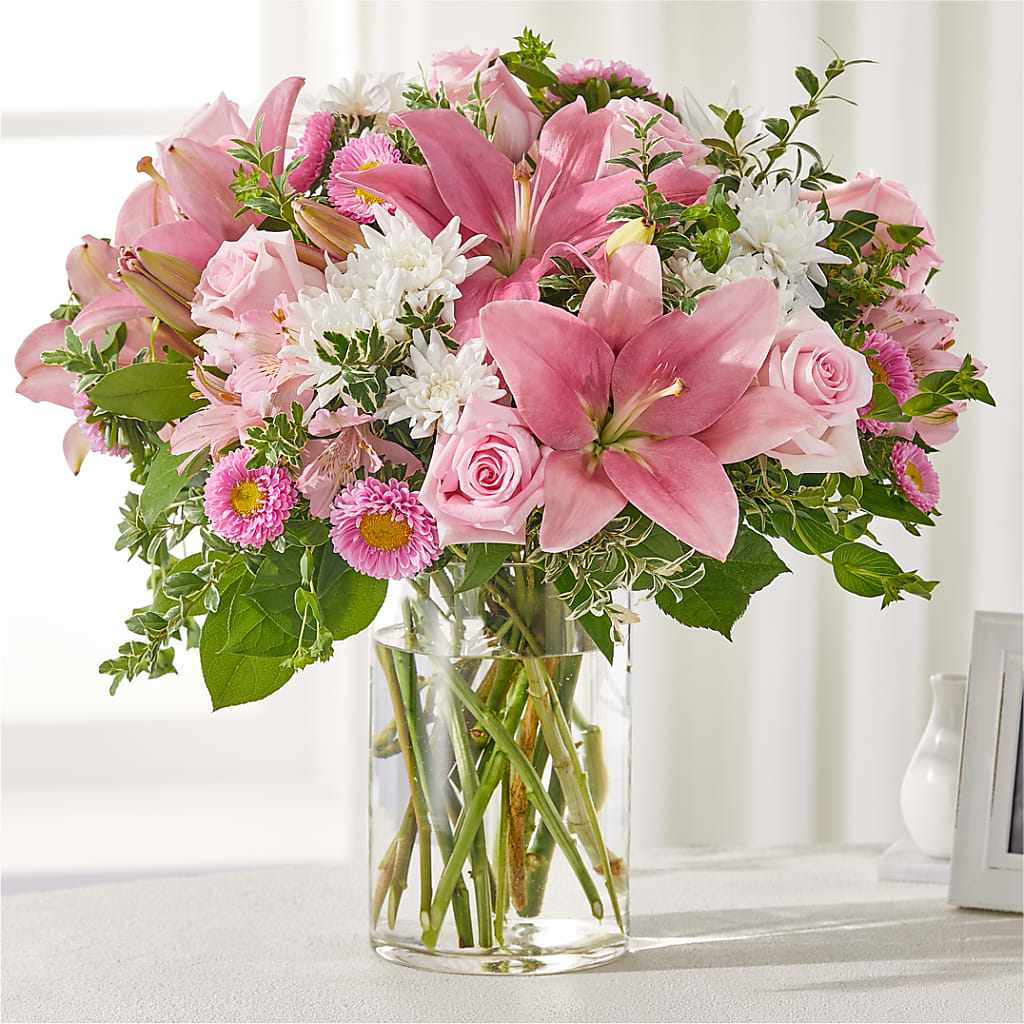 Healing Hug Bouquet – EAST MAIN GARDENS FLRST & GREENHSES INC, Niles MI