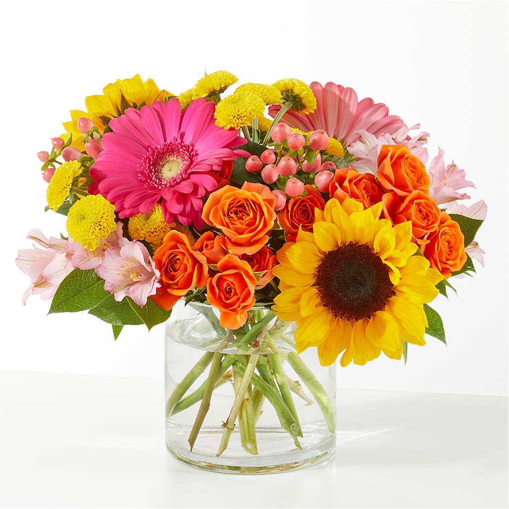 Beach Day Bouquet – EAST MAIN GARDENS FLRST & GREENHSES INC, Niles MI