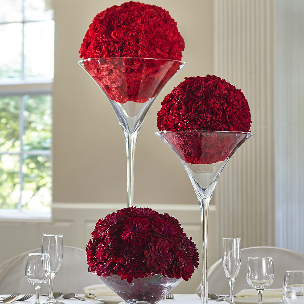 Our Special Vows Centerpiece – EAST MAIN GARDENS FLRST & GREENHSES INC, Niles MI