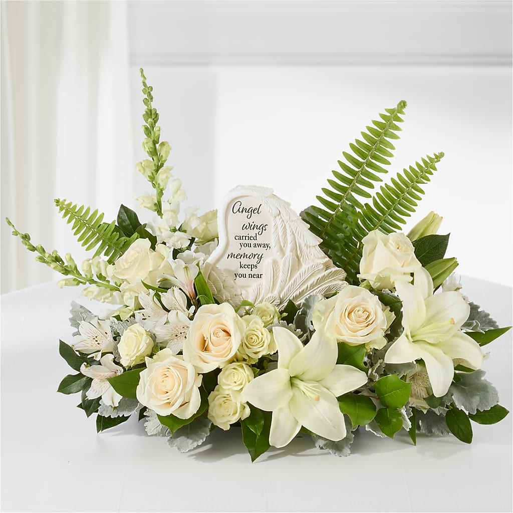 Holding You Close Arrangement – EAST MAIN GARDENS FLRST & GREENHSES INC, Niles MI