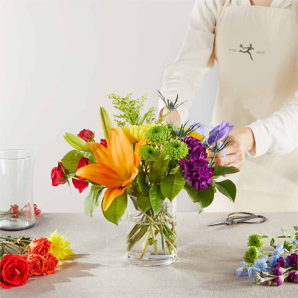 Summer Spectra - A Florist Original – EAST MAIN GARDENS FLRST & GREENHSES INC, Niles MI