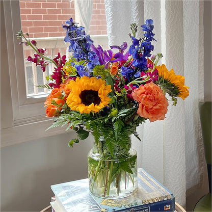 Rays of Life Bouquet – EAST MAIN GARDENS FLRST & GREENHSES INC, Niles MI