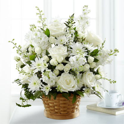 Heartfelt Condolences Arrangement – EAST MAIN GARDENS FLRST & GREENHSES INC, Niles MI