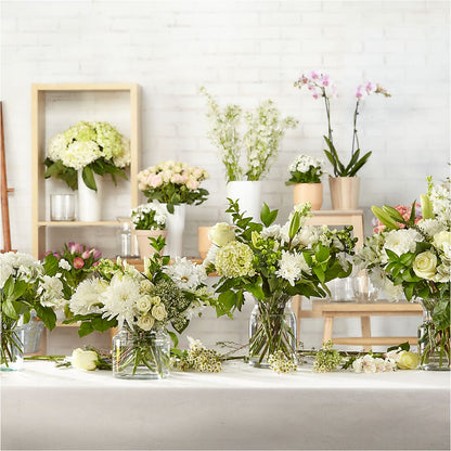Classic Ivory – A Florist Original – EAST MAIN GARDENS FLRST & GREENHSES INC, Niles MI