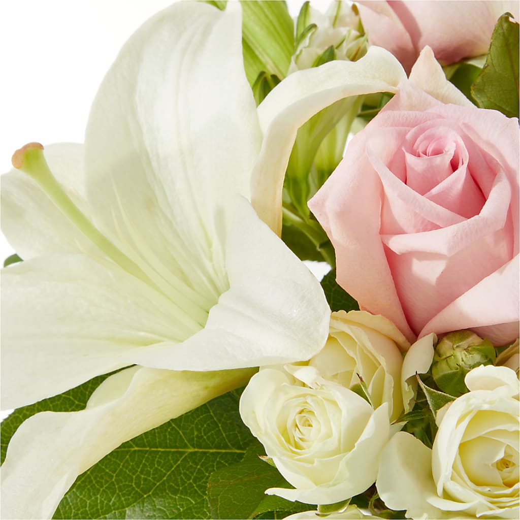 Kindhearted Bouquet – EAST MAIN GARDENS FLRST & GREENHSES INC, Niles MI
