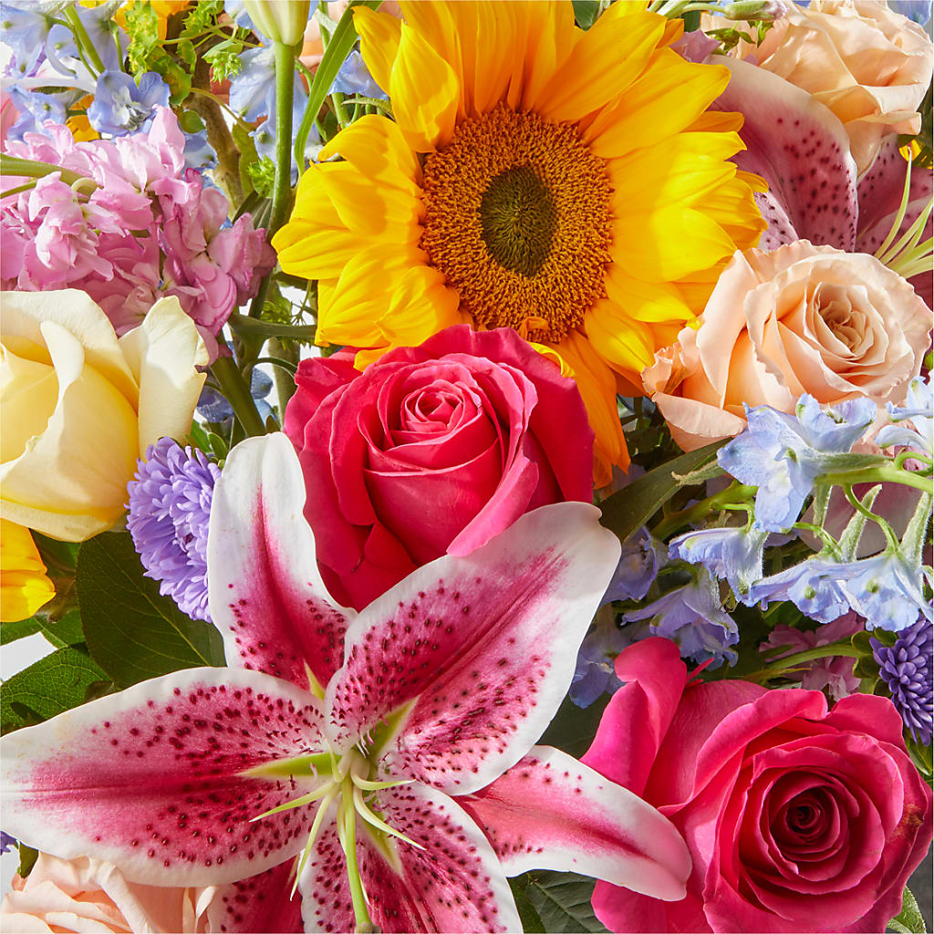 Dreamy Meadows Bouquet – EAST MAIN GARDENS FLRST & GREENHSES INC, Niles MI