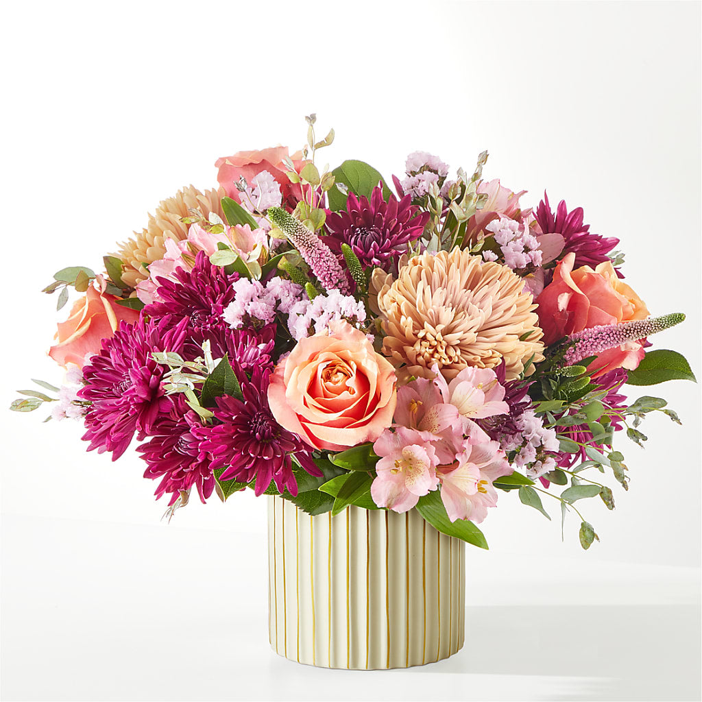 Berry Cobbler Bouquet with Ivory Vase – EAST MAIN GARDENS FLRST & GREENHSES INC, Niles MI