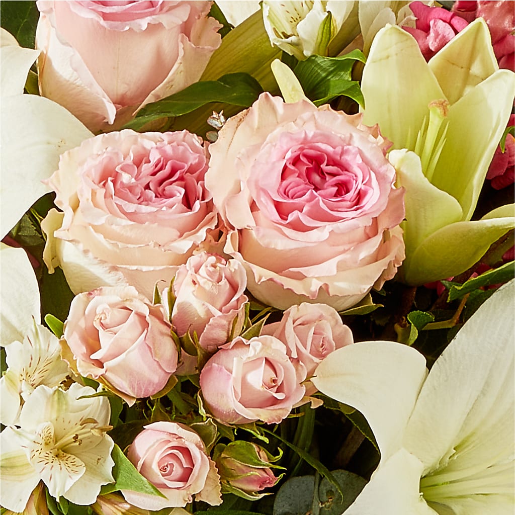 Ballet Slippers Bouquet – EAST MAIN GARDENS FLRST & GREENHSES INC, Niles MI