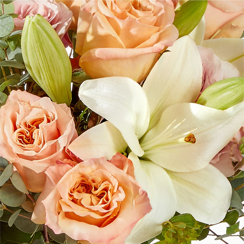 Grapefruit Splash Bouquet – EAST MAIN GARDENS FLRST & GREENHSES INC, Niles MI