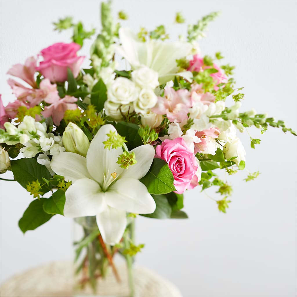 Fondly Bouquet – EAST MAIN GARDENS FLRST & GREENHSES INC, Niles MI