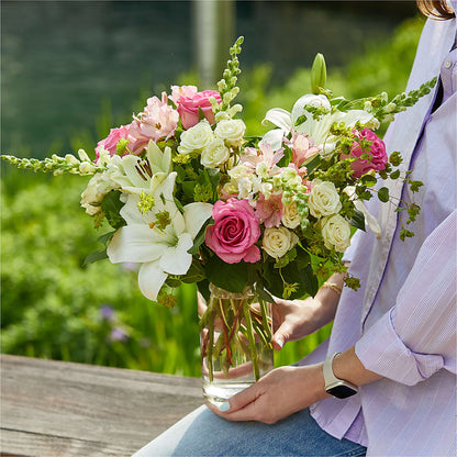 Fondly Bouquet – EAST MAIN GARDENS FLRST & GREENHSES INC, Niles MI