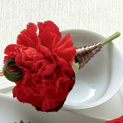 Red Carnation Boutonniere – EAST MAIN GARDENS FLRST & GREENHSES INC, Niles MI