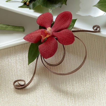 Red Mokara Boutonniere – EAST MAIN GARDENS FLRST & GREENHSES INC, Niles MI