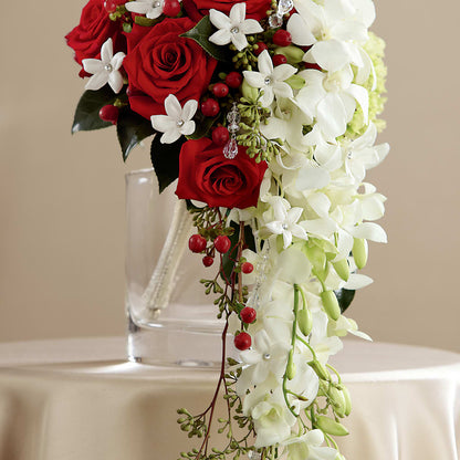 Here Comes the Bride Bouquet – EAST MAIN GARDENS FLRST & GREENHSES INC, Niles MI